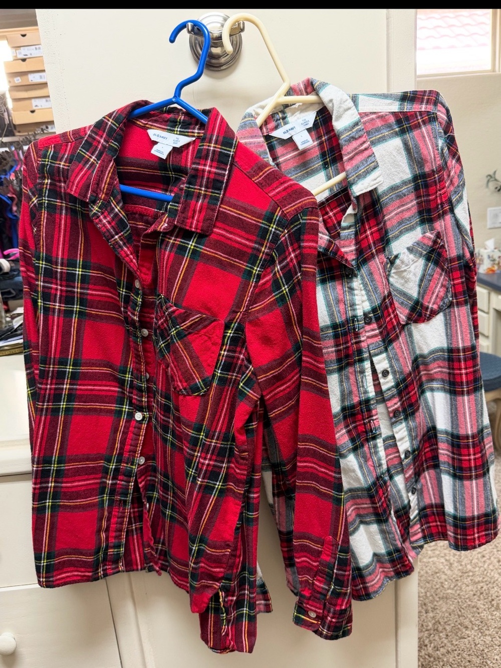Old navy The classic flannel Plaid shirts bundle of 2 size large